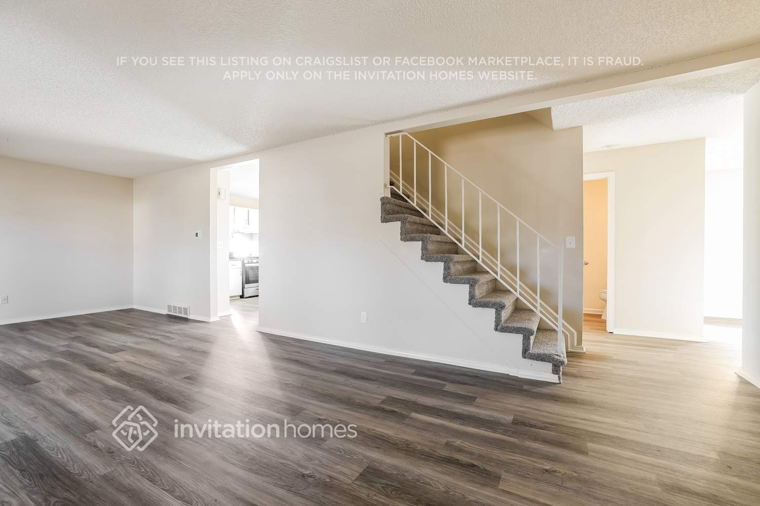 Building Photo - 2690 Ridge Dr