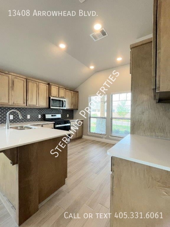 Building Photo - 13408 Arrowhead Blvd