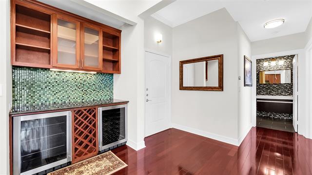 Building Photo - 3225 Turtle Creek Blvd Blvd