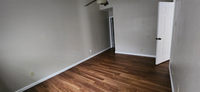 Building Photo - 11011 Crenchrus Ct