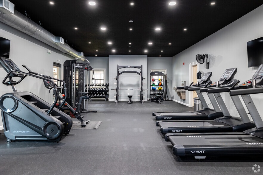 Fitness Center - Georgetown Apartments