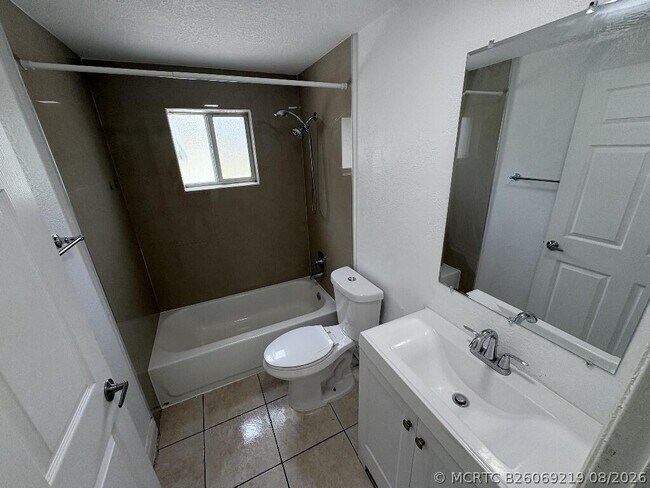 Building Photo - 4271 NW 5th St
