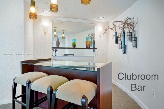 Building Photo - 500 NE 29th St