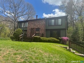 Building Photo - 49 Cliffside Dr