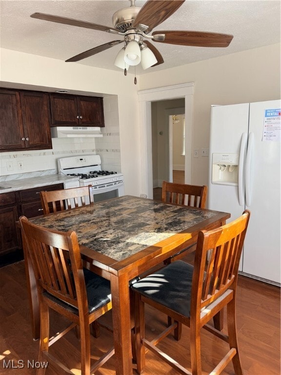 Building Photo - 1794 W 54th St