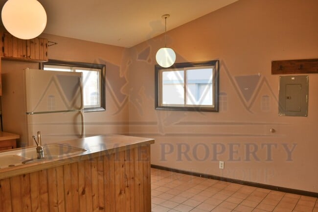 Building Photo - 1 Bedroom 1 Bathroom Cottage House
