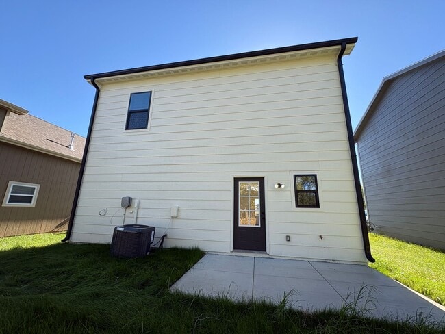 Building Photo - New Build- 3 bedroom, 2.5 bathroom home fo...