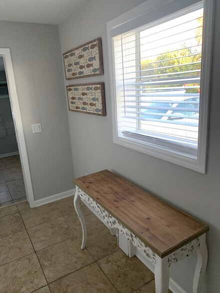 Building Photo - 13825 S Indian River Dr