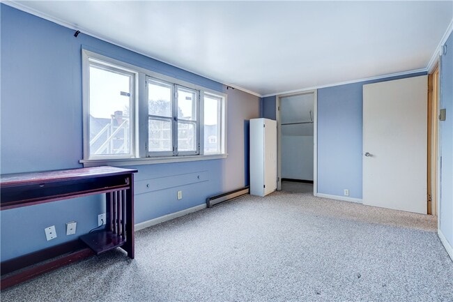 Building Photo - 195 Harvard St