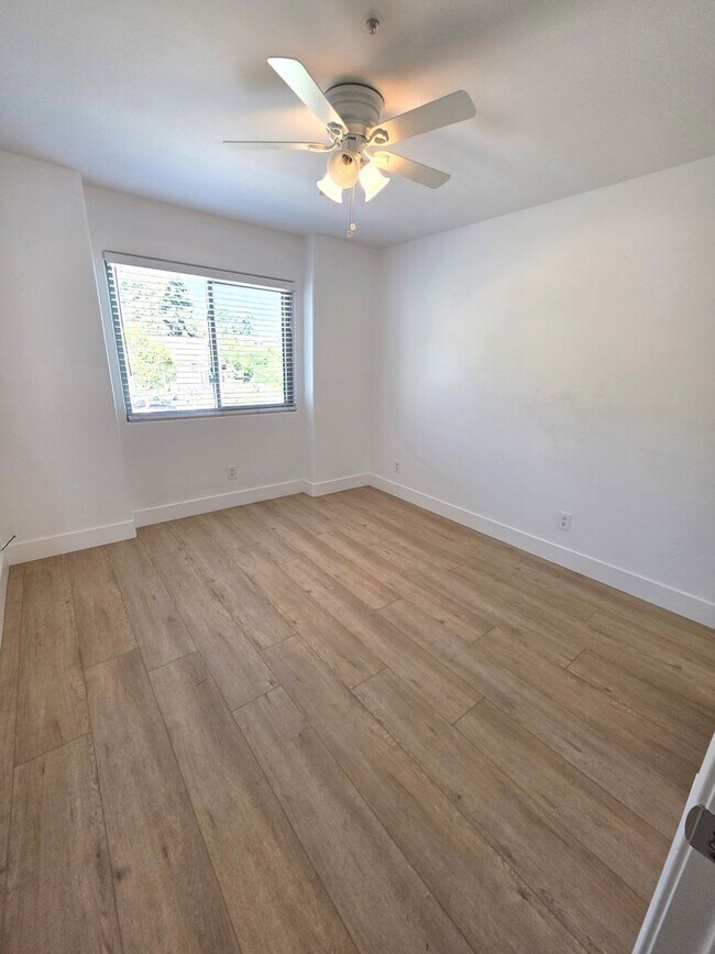 Building Photo - Gorgeous Santee Home, no expense spared!