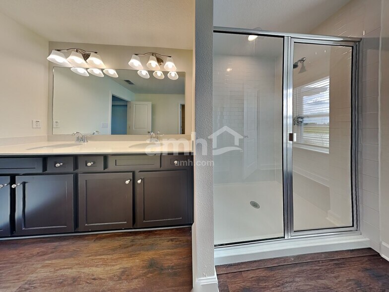 Building Photo - 33865 Widman Way