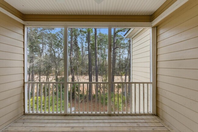 Building Photo - 124 Palm Cove Way