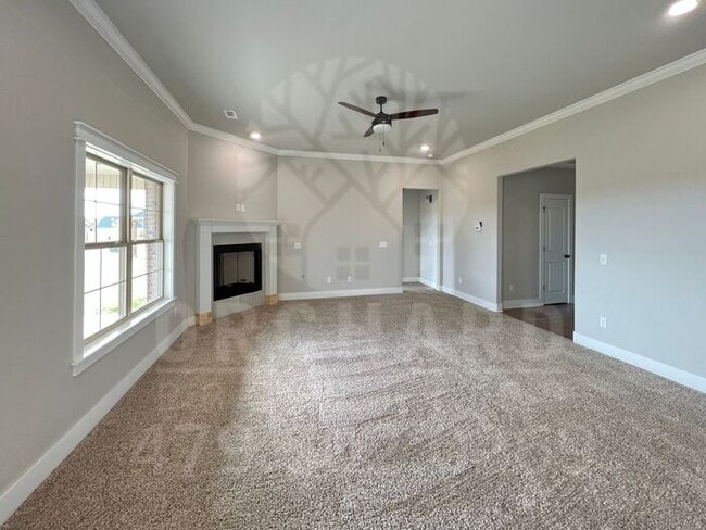 Building Photo - Single-Family Home- Beautiful 4 Bed Westminster Plan