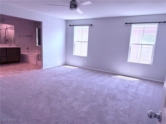Building Photo - 3032 Misty Pine Ave.