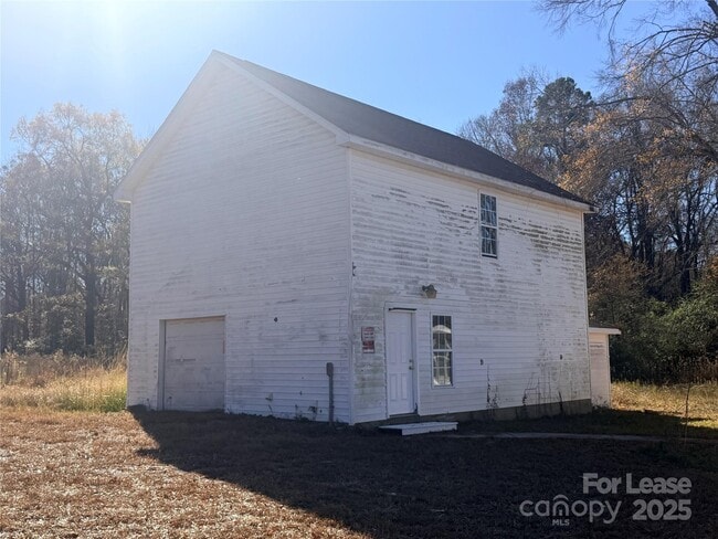 Building Photo - 5226 Indian Trail Fairview Rd