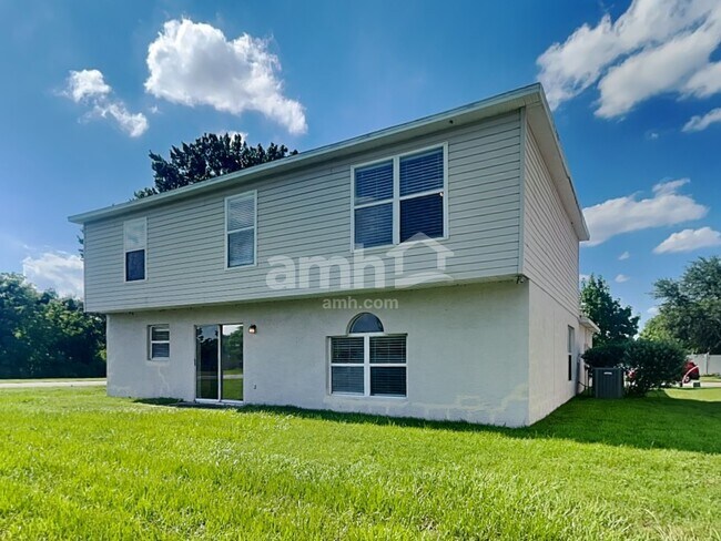 Building Photo - 244 Verzon Ct