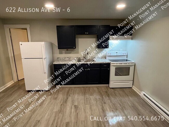 Building Photo - 622 Allison Ave SW