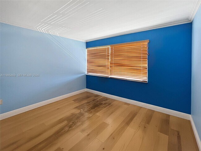 Building Photo - 4525 W 20th Ave