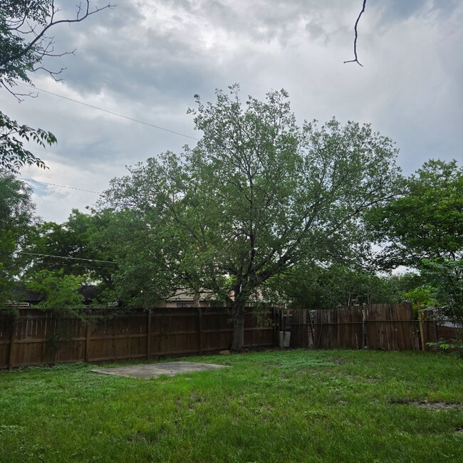 Building Photo - 4259 Summer Sun Ln