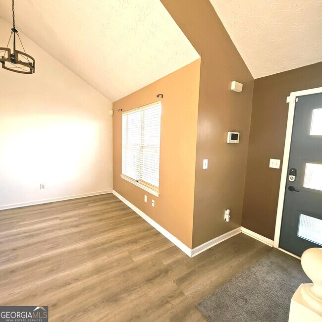 Building Photo - 1278 Labrador Ln