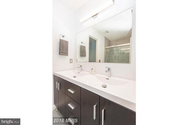 Building Photo - 3070 Madden Ct