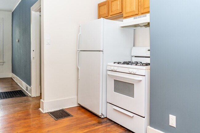 Building Photo - 1105 Hamilton Way