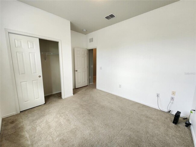 Building Photo - 15734 Stone House Dr