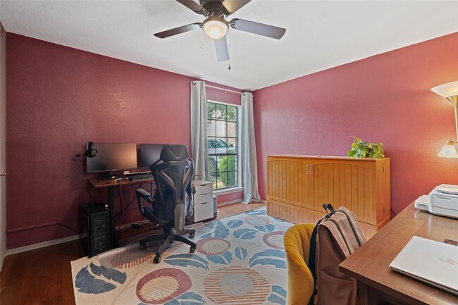 Building Photo - 4159 Steck Ave