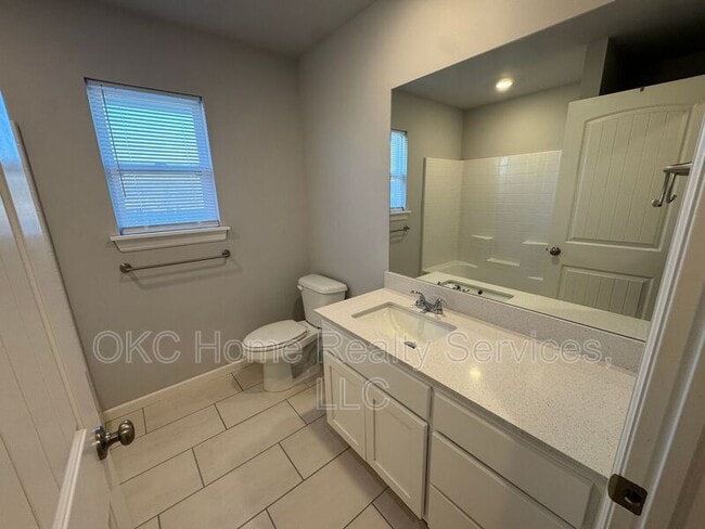 Building Photo - 928 Dusky Valley Ln