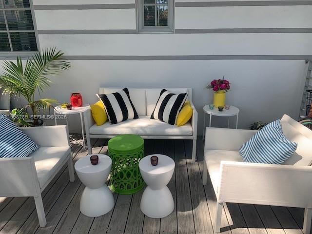 Building Photo - 1600 Michigan Ave