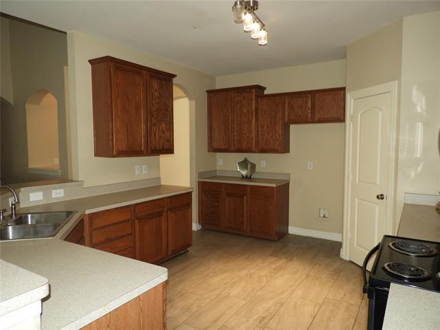 Building Photo - 5812 Quicksilver Dr