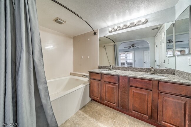 Building Photo - 3411 Sunfish Dr