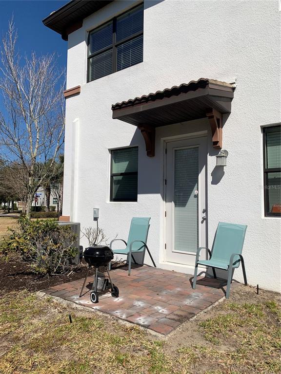 Building Photo - 1230 Sandwedge St