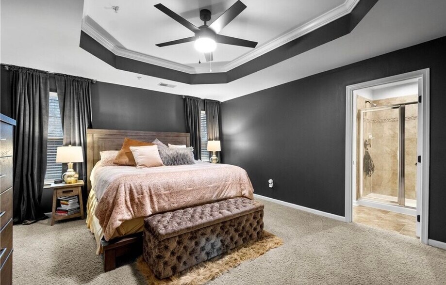 Building Photo - 294 Maple Ridge Dr