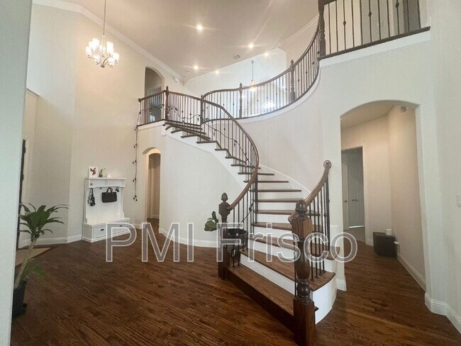 Building Photo - 10505 Wintergreen Dr