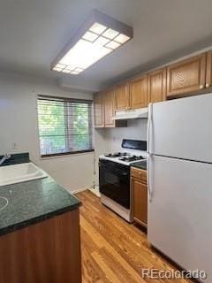 Building Photo - 5625 S Wenatchee St