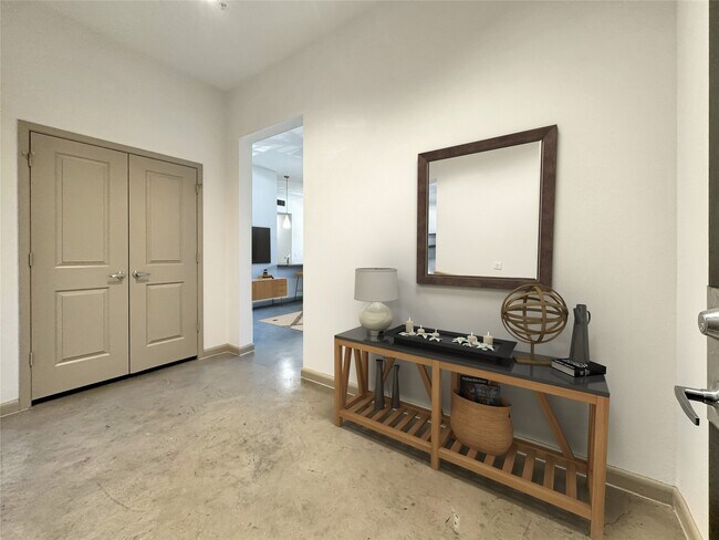 Building Photo - 206 McGowen St