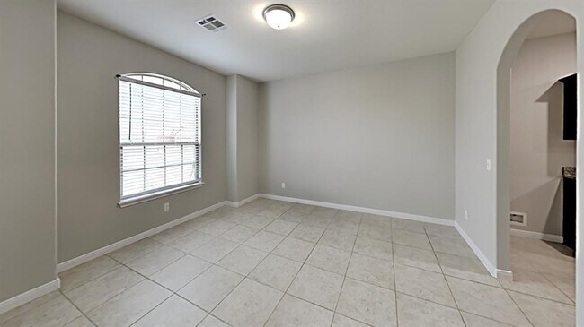 Building Photo - 3300 Brookstone Lakes Dr