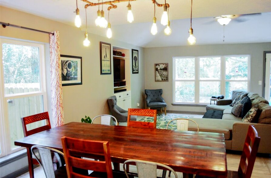 Custom lighting in dining room - 2 Arnica Ct