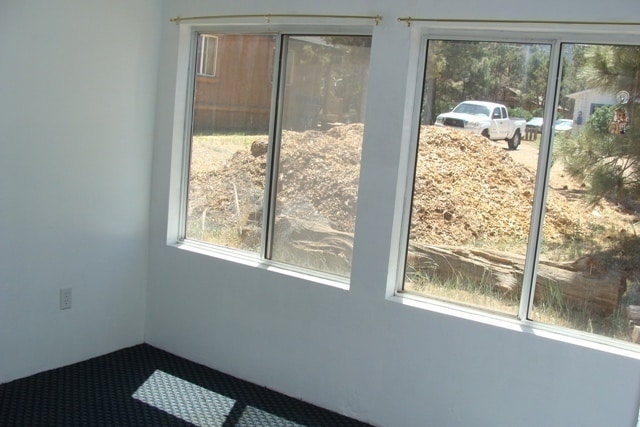 Building Photo - Single story 1 bedroom