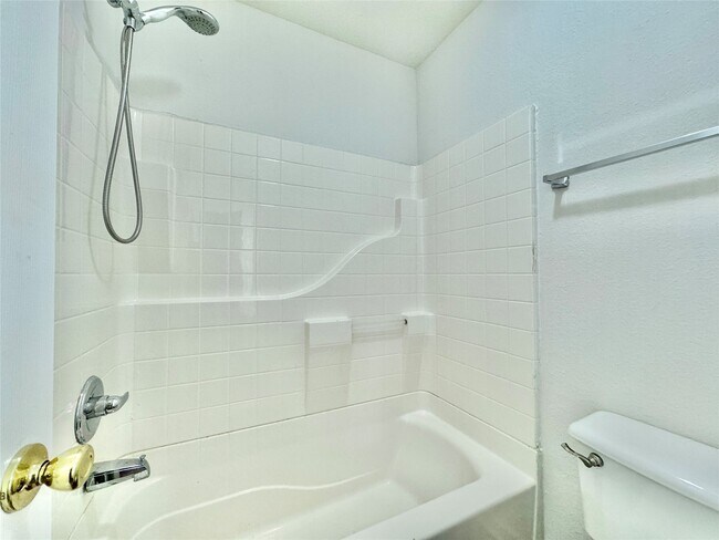 Building Photo - 7914 Oakington Dr
