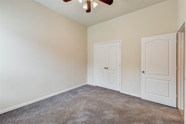 Building Photo - 84 Linnwood Dr