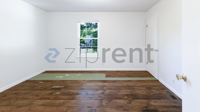 Building Photo - 626 Netherlands Dr