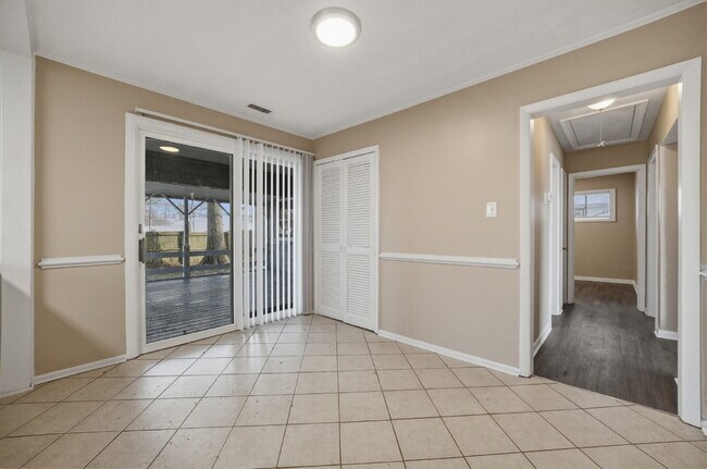 Building Photo - 3 BED, 1 BATH HOUSE FOR RENT IN CHESAPEAKE VA!