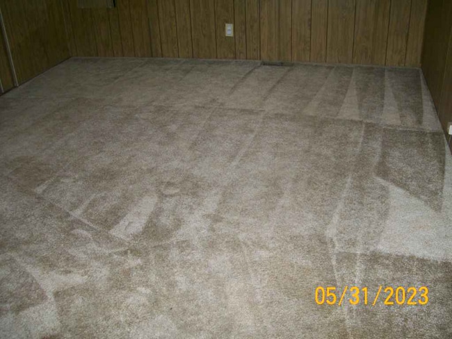 Building Photo - 13 Travertine Ln
