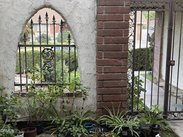 Building Photo - 3216 Bent Twig Ln