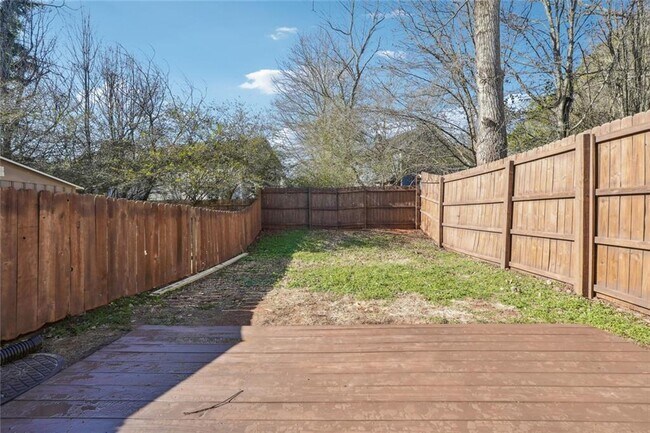 Building Photo - 4010 Sand Wedge Cir