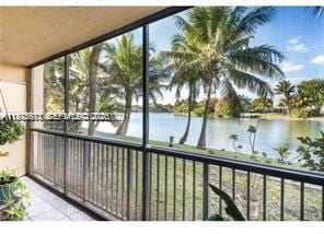 Building Photo - 14211 N Kendall Dr