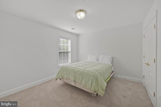 Building Photo - 13804 Chestnut Oak Ln