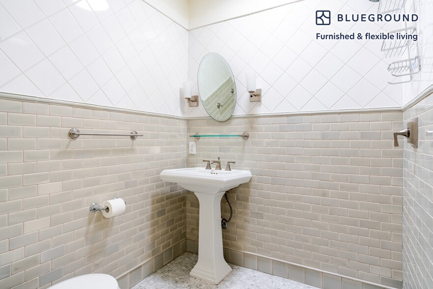 Building Photo - 1936 15th St NW